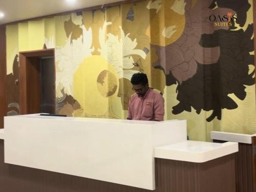 Oasis Suites,,3 star