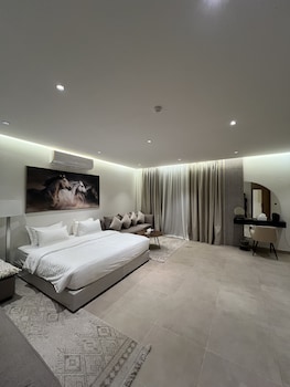 Riyadh Luxury,,0 star