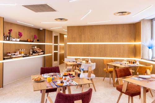 ovyo hotel