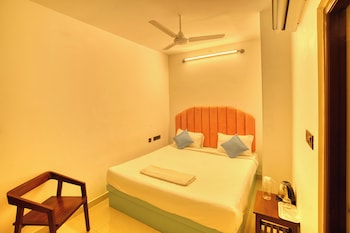 daffodils by la maison charu