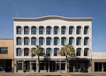 The Nickel Hotel,,4 star