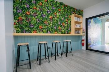 Phunaya Phuket Oldtown Hotel,,2 star