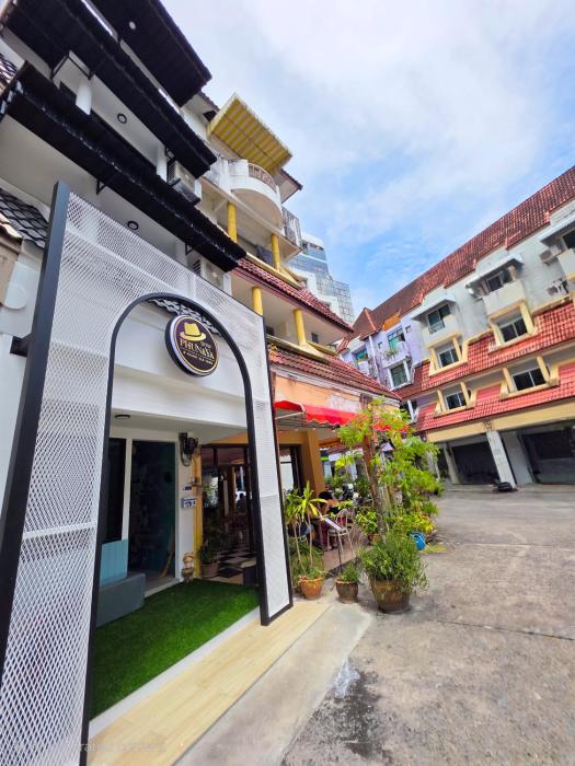 phunaya phuket oldtown hotel
