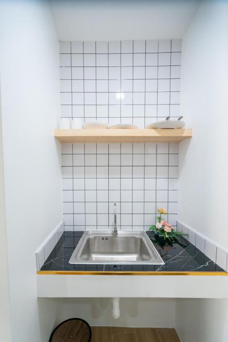 phunaya phuket oldtown hotel