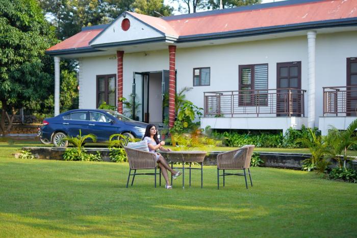 alaya stays 5 bhk pet friendly with pvt pool ashirwad farms