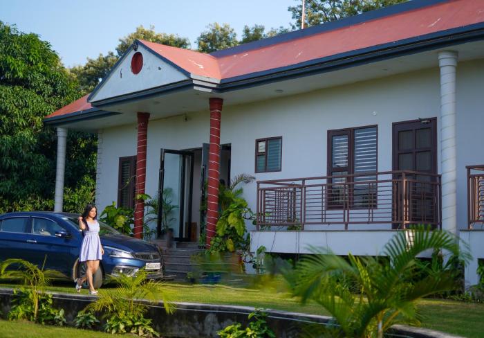 alaya stays 5 bhk pet friendly with pvt pool ashirwad farms
