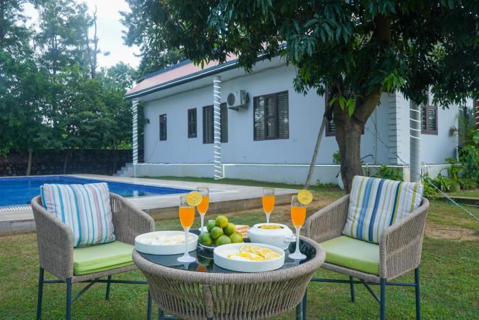 alaya stays 5 bhk pet friendly with pvt pool ashirwad farms