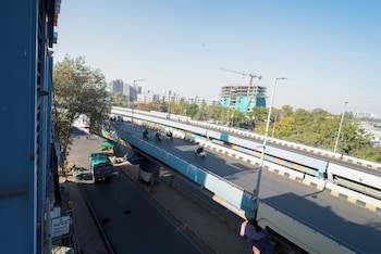 Hotel Nest Sky,,3 star