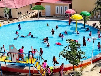 trang oasis waterpark hotel