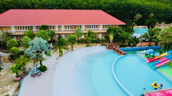 trang oasis waterpark hotel