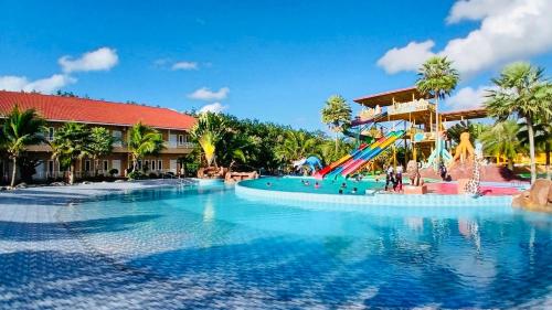 trang oasis waterpark hotel