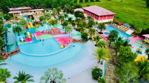 trang oasis waterpark hotel