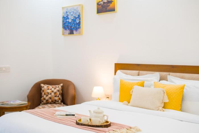 elivaas 5 bhk with pvt pool zenora
