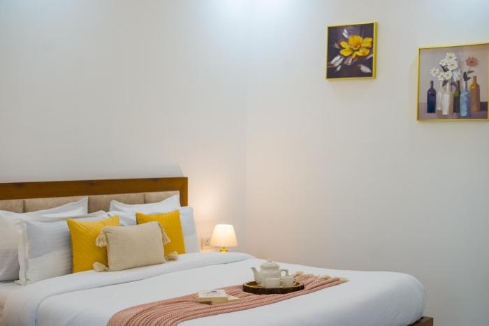 elivaas 5 bhk with pvt pool zenora