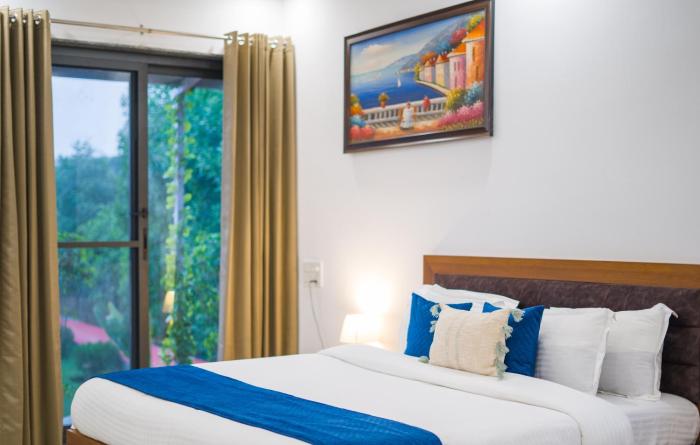 elivaas 5 bhk with pvt pool zenora