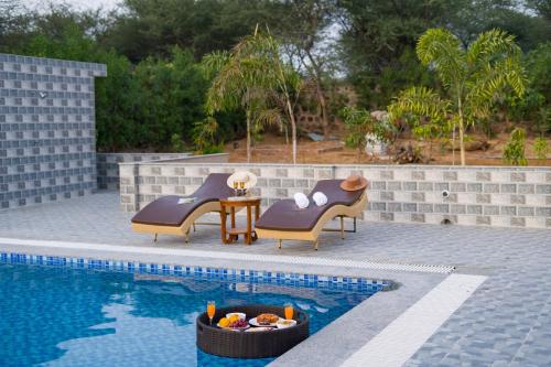 elivaas 5 bhk with pvt pool zenora