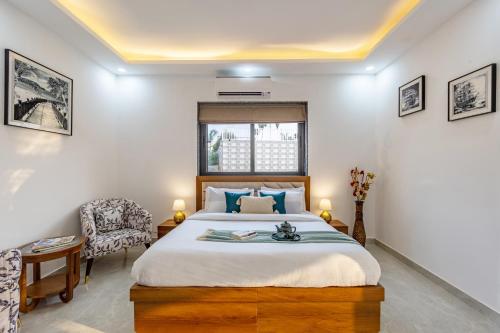 elivaas 5 bhk with pvt pool zenora