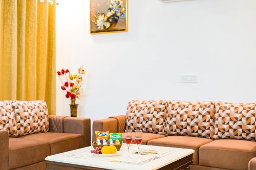 elivaas 5 bhk with pvt pool zenora