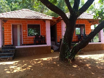 parvati gust house