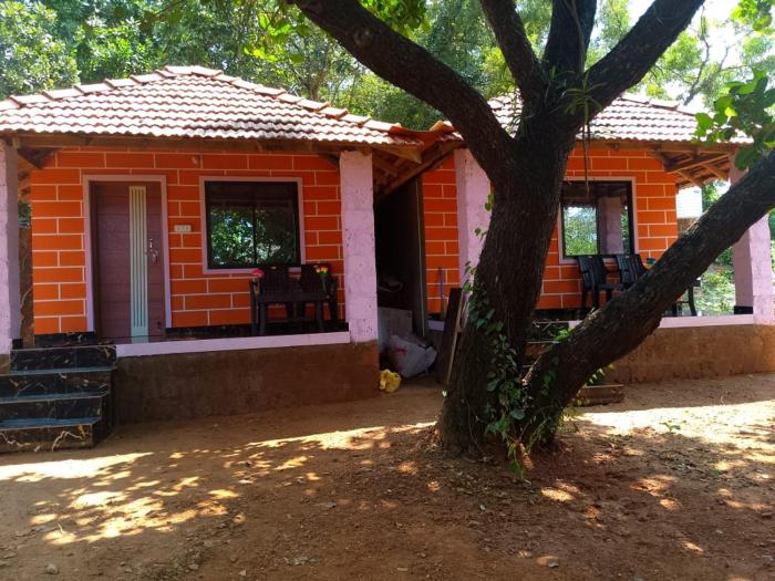 parvati gust house