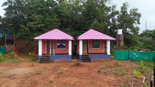 Parvati Gust House,,2 star