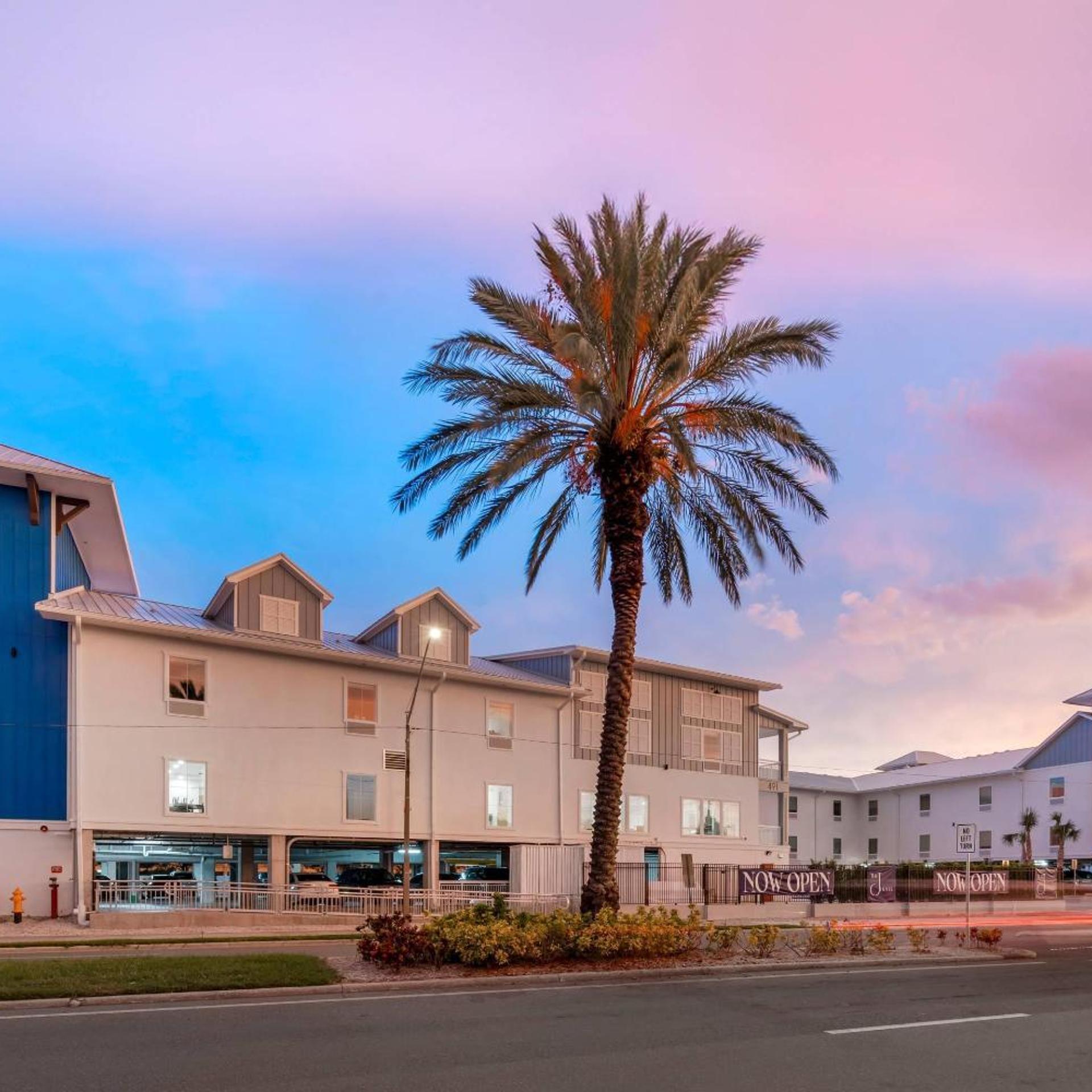 the j hotel dunedin clearwater an ascend collection hotel