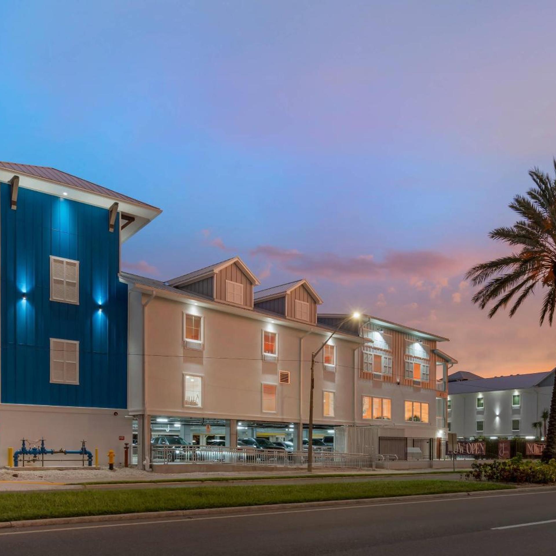 the j hotel dunedin clearwater an ascend collection hotel