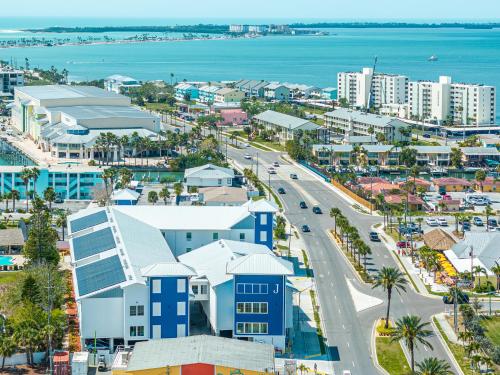 the j hotel dunedin clearwater an ascend collection hotel