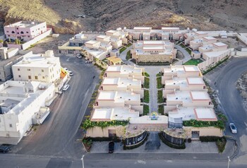 Shalalat Al Ghaba Chalets,Othman Al-Ansari Street,0 star