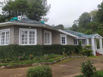 the gundumalai bungalow