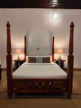 the gundumalai bungalow