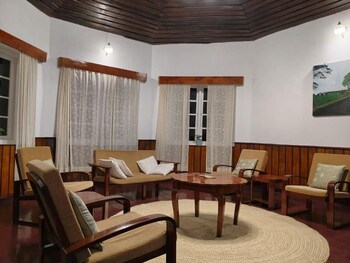 the gundumalai bungalow
