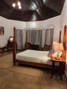 the gundumalai bungalow