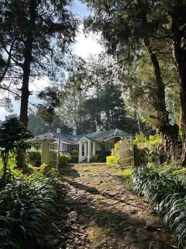 The Gundumalai Bungalow,,3 star
