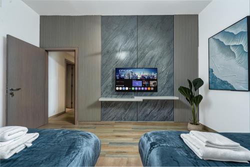 luxe ventures waters edge haven