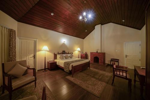 The Farside Munnar,,2 star