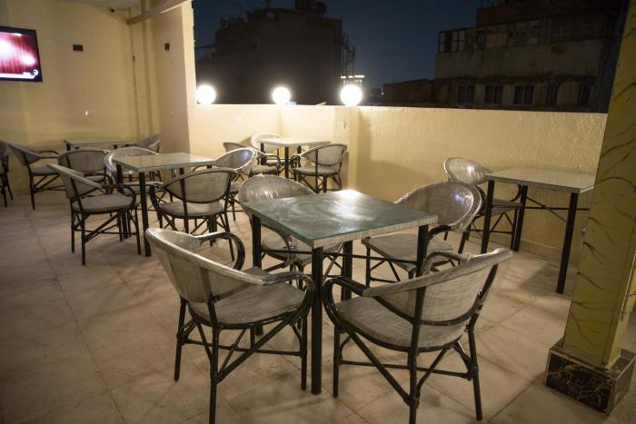 royal cairo hotel