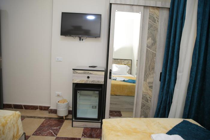 royal cairo hotel
