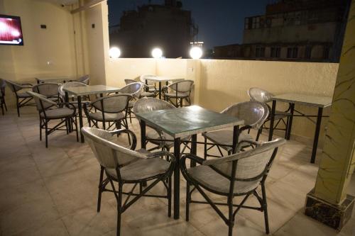 royal cairo hotel