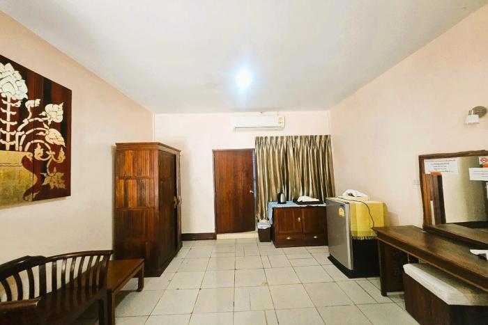 thai gallery baantawai