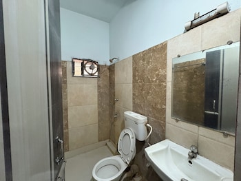 near digha sea beach aditi residency