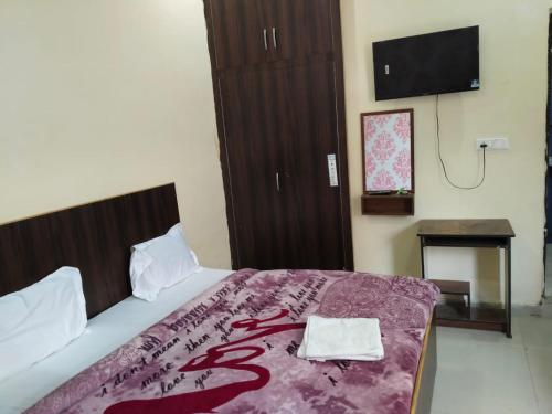 icy yellow kridha expo stay