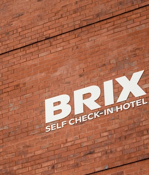 brix self check in hotel