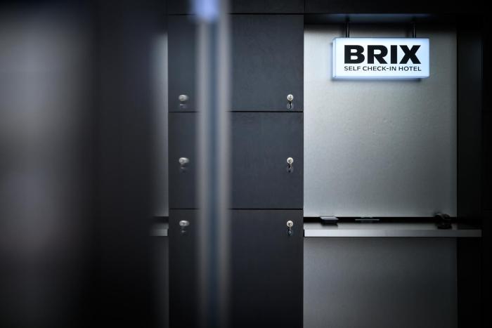 brix self check in hotel