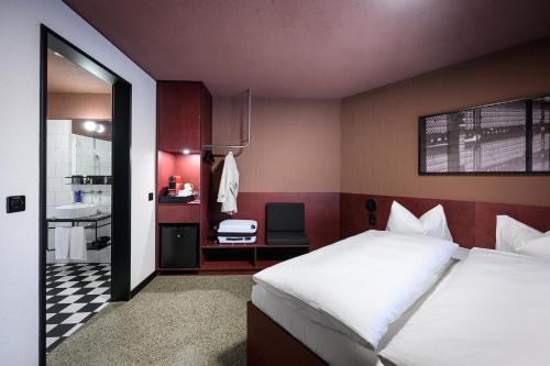 brix self check in hotel