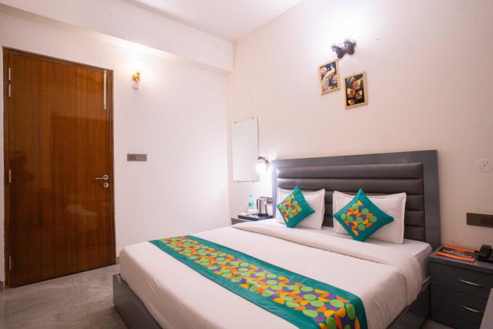 treebo royal grand sector 71