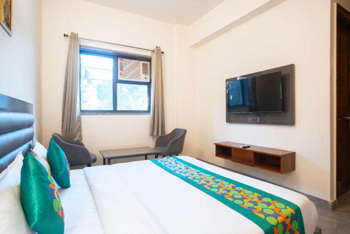 treebo royal grand sector 71