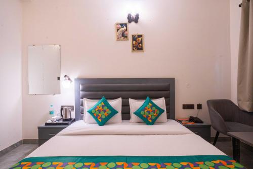 treebo royal grand sector 71