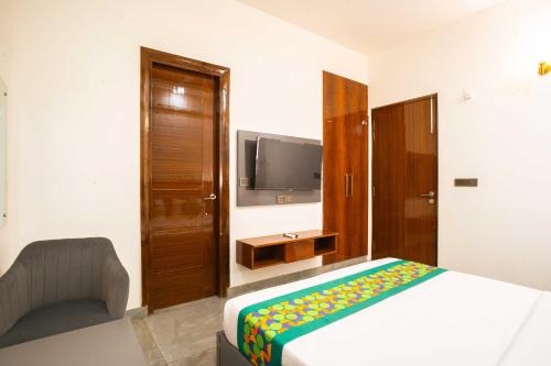 treebo royal grand sector 71