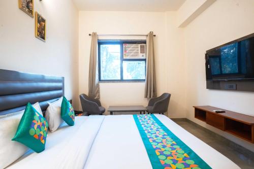 treebo royal grand sector 71